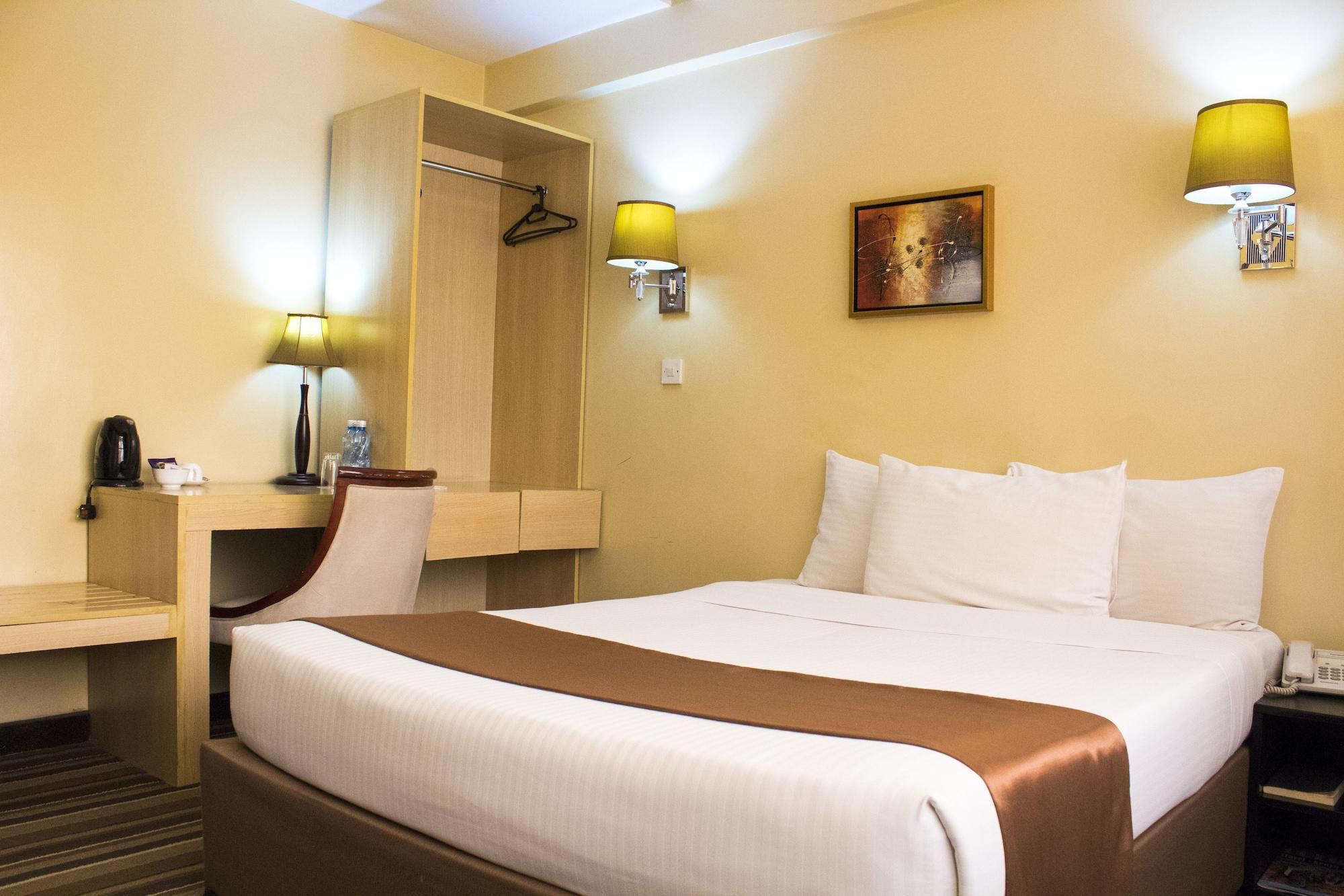 เดอะ แคลเรียน โฮเต็ล Hotel ไนโรบี ภายนอก รูปภาพ