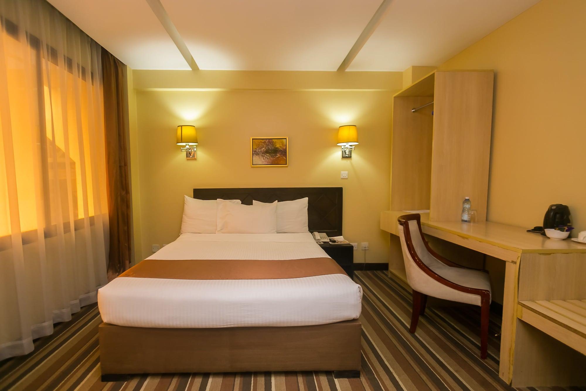 เดอะ แคลเรียน โฮเต็ล Hotel ไนโรบี ภายนอก รูปภาพ