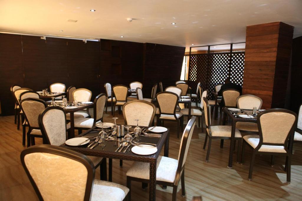 เดอะ แคลเรียน โฮเต็ล Hotel ไนโรบี ภายนอก รูปภาพ
