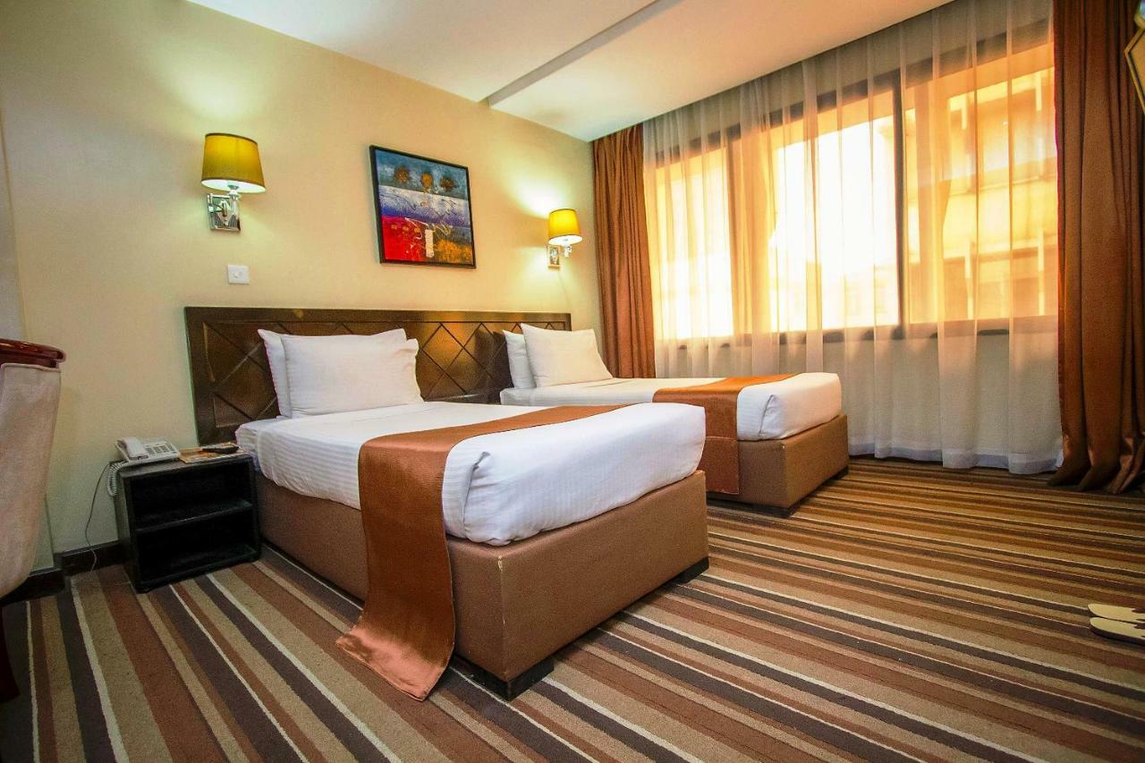 เดอะ แคลเรียน โฮเต็ล Hotel ไนโรบี ภายนอก รูปภาพ