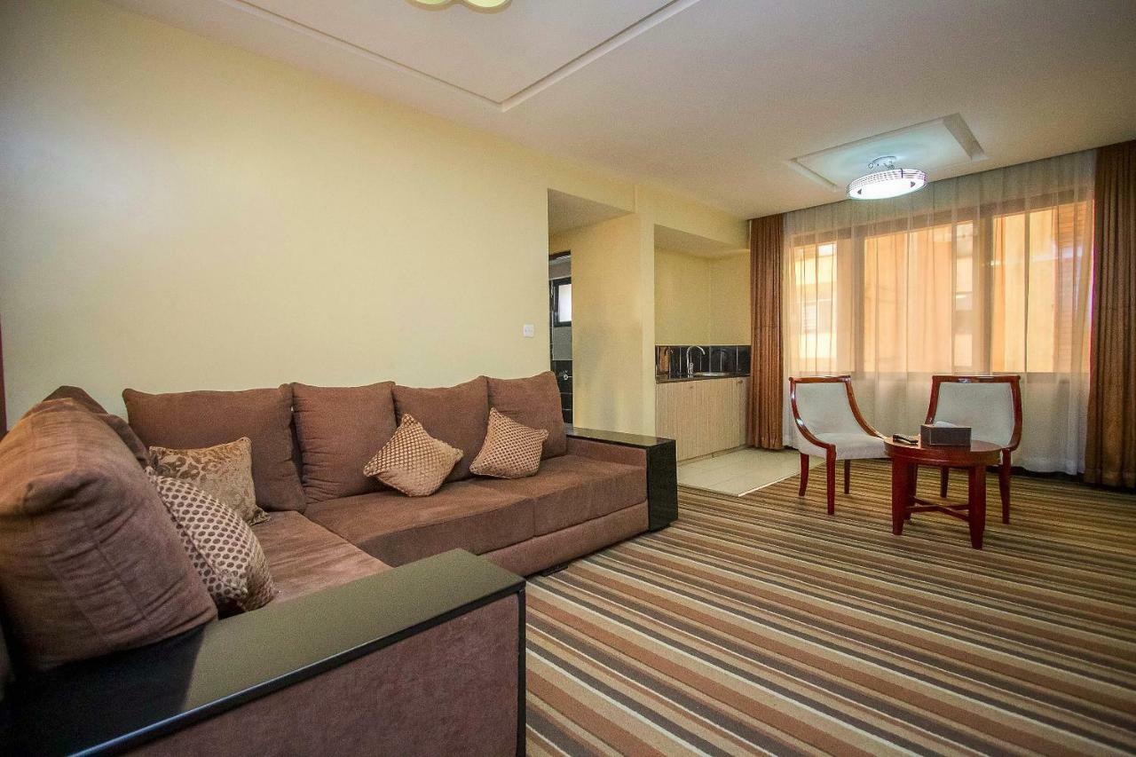 เดอะ แคลเรียน โฮเต็ล Hotel ไนโรบี ภายนอก รูปภาพ